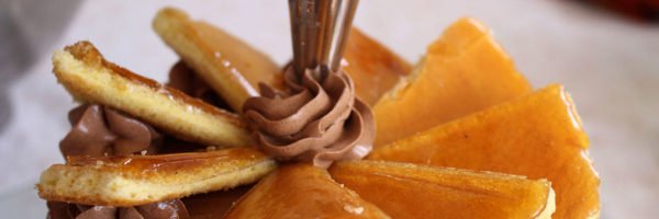 Read more about the article Torta Dobos: De Hungría con Amor (y Chocolate)